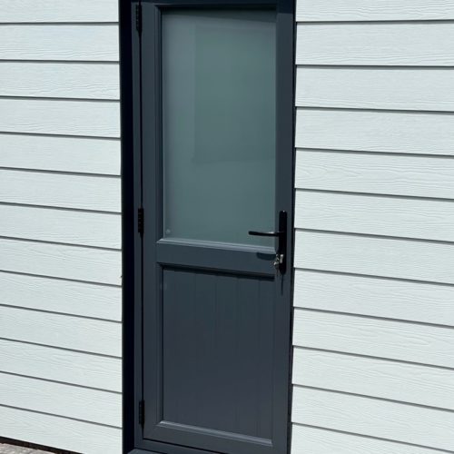7016 Flush Sash Door with fluted panel